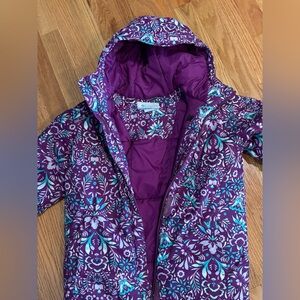 Girls Columbia Ski Jacket.  Size Medium (10/12).